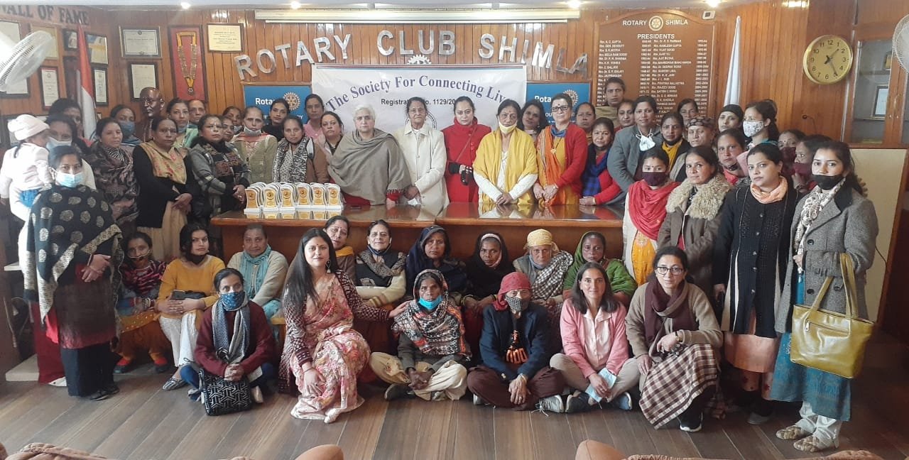 अन्तराष्ट्रीय महिला दिवस पर महिलाएं सम्मानित