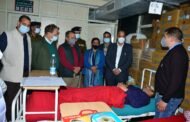 मुख्यमंत्री ने घायल पुलिस कर्मियों का जाना हाल