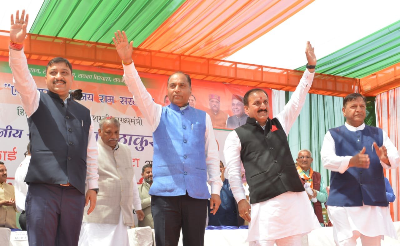 मुख्यमंत्री ने सिरमौर जिला के शिलाई क्षेत्र में 20 करोड़ के किए शिलान्यास और लोकार्पण