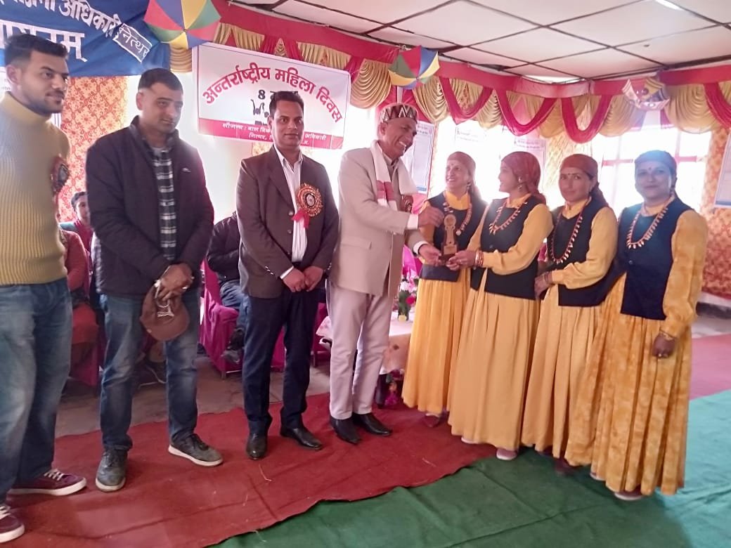 निरमंड के अम्बेडकर भवन में अंतरराष्ट्रीय महिला दिवस।