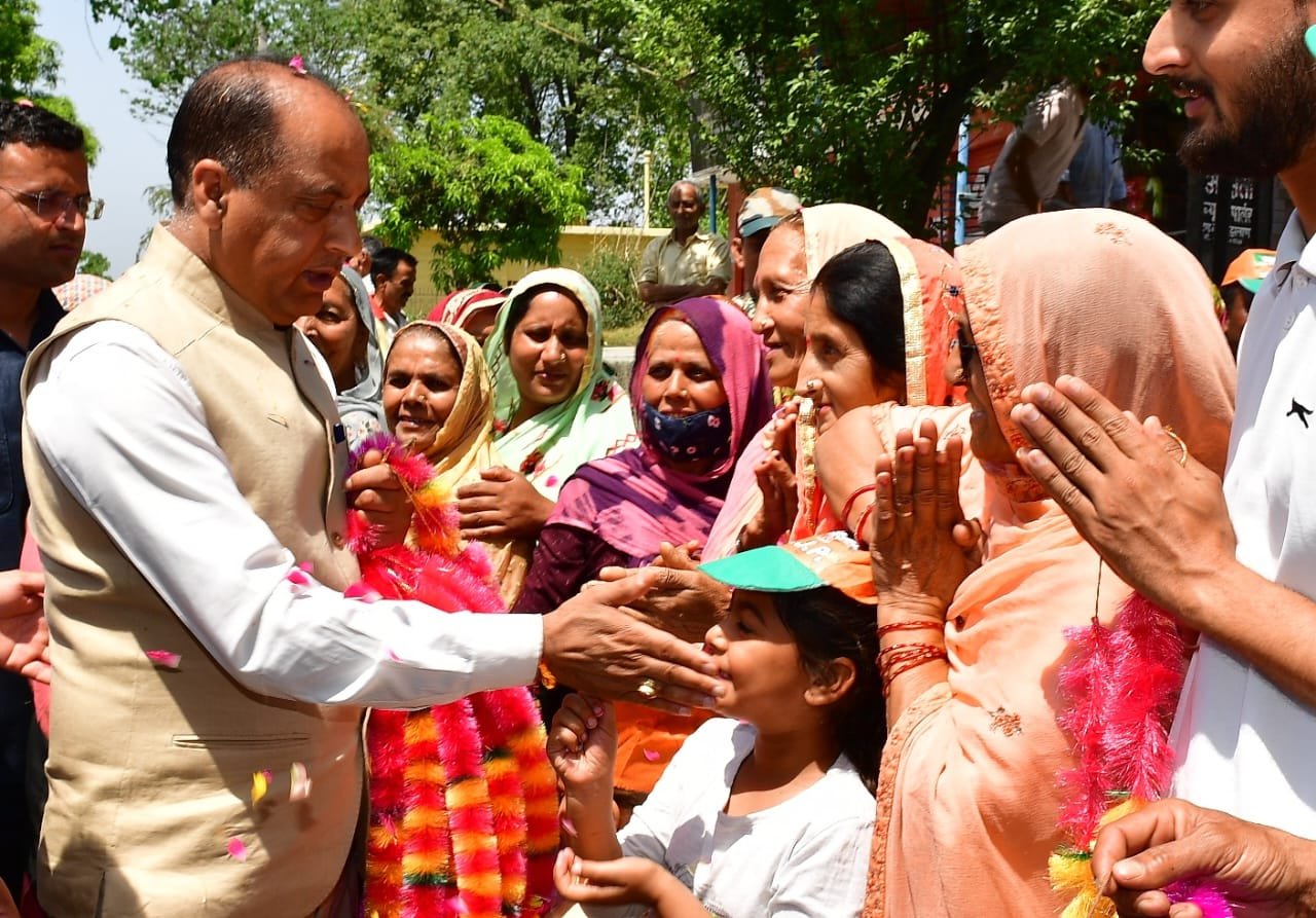 परोपकारी गतिविधियों के लिए कम्पीटेंट फाउंडेशन की मुख्य मंत्री ने की सराहना