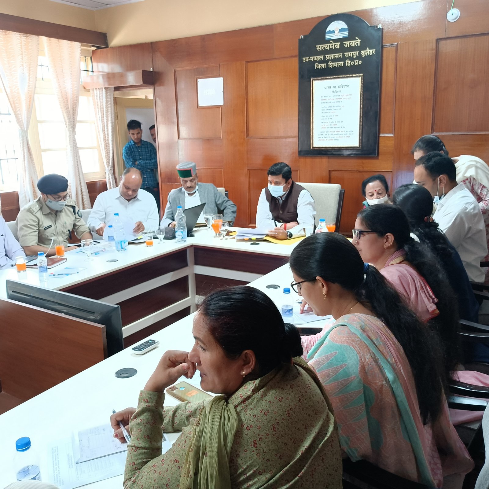 विद्युत परियोजना निर्माता लाडा का पैसा जमा करे प्रावधानों के अंदर: डीसी आदित्य