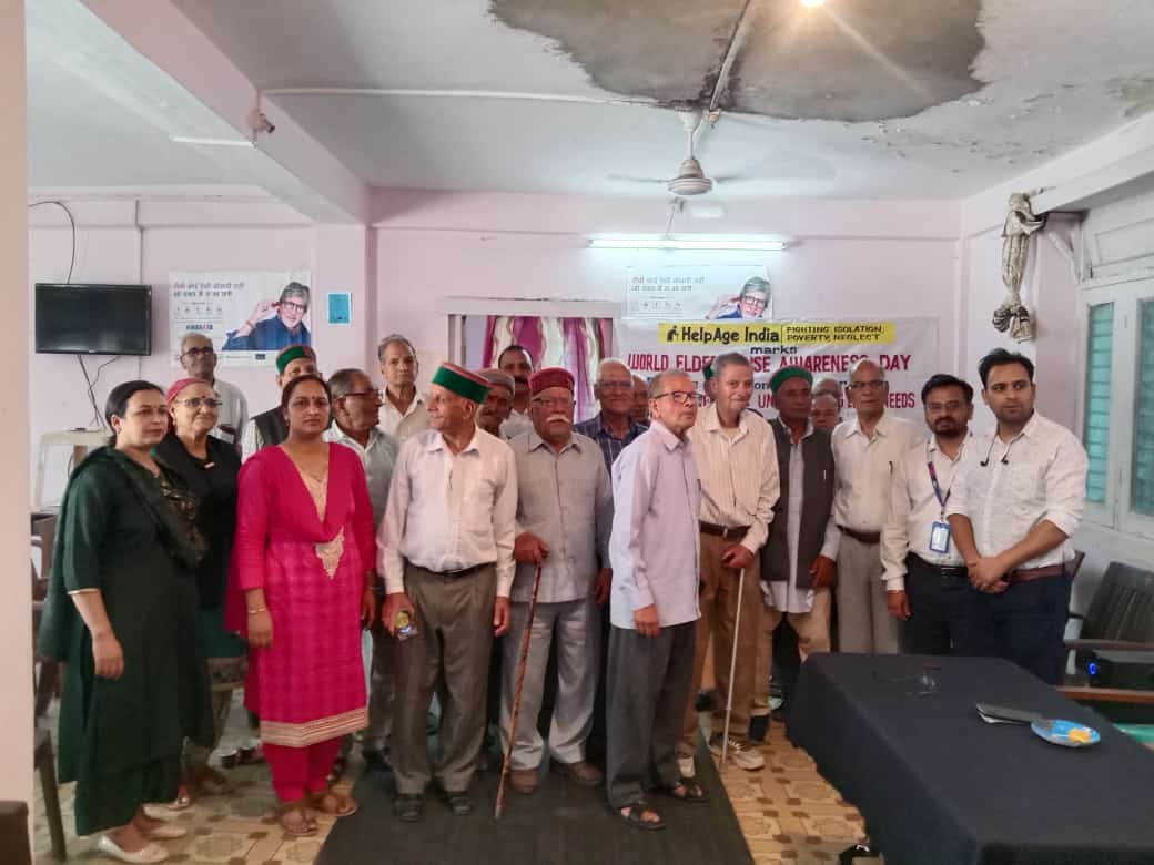 हेल्प एज इंडिया द्वारा निरमण्ड में मनाया