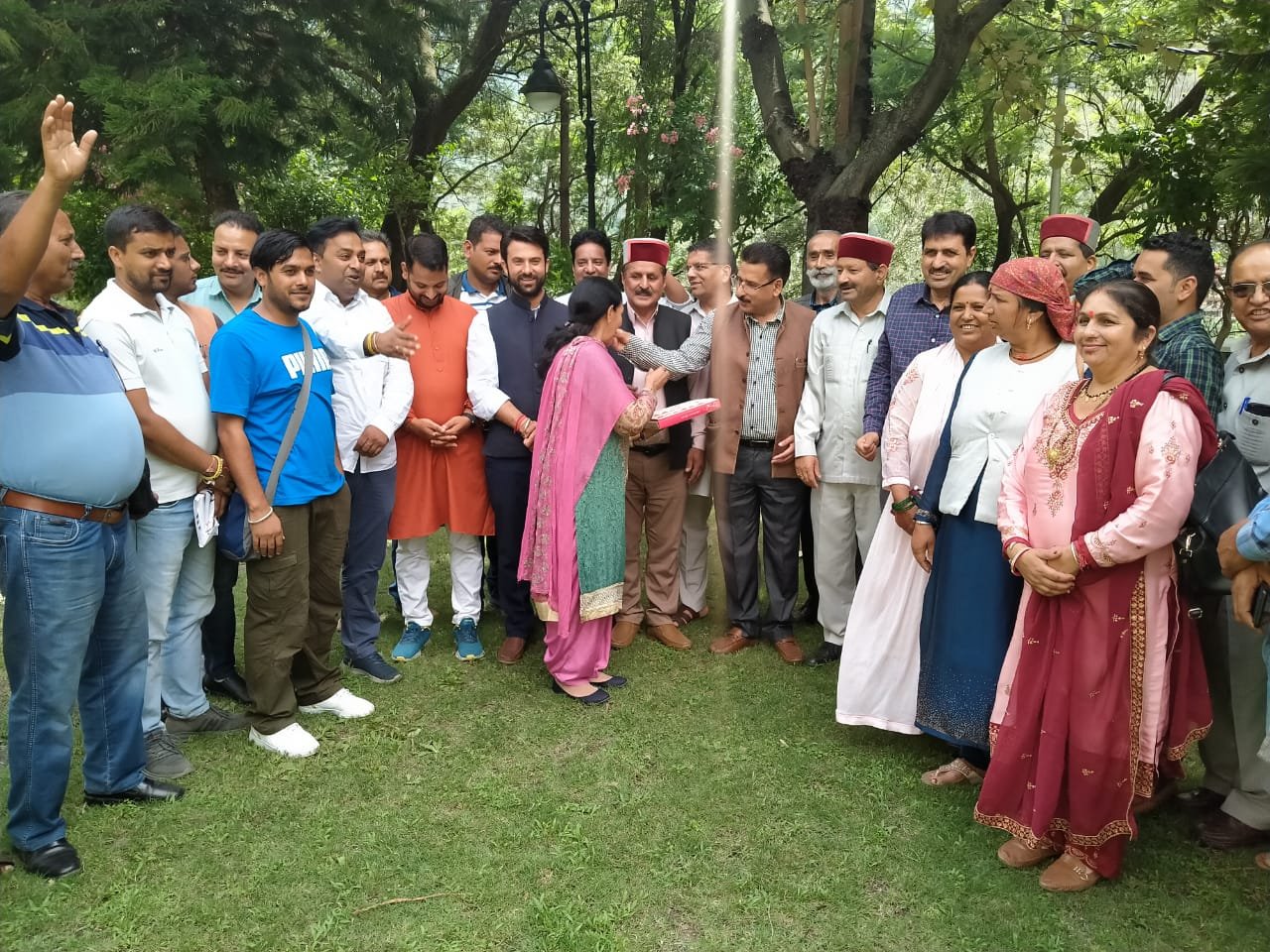 द्रोपदी मुर्मू को भारत के 15वे राष्ट्रपति बनने रामपुर भाजपा ने दी बधाई