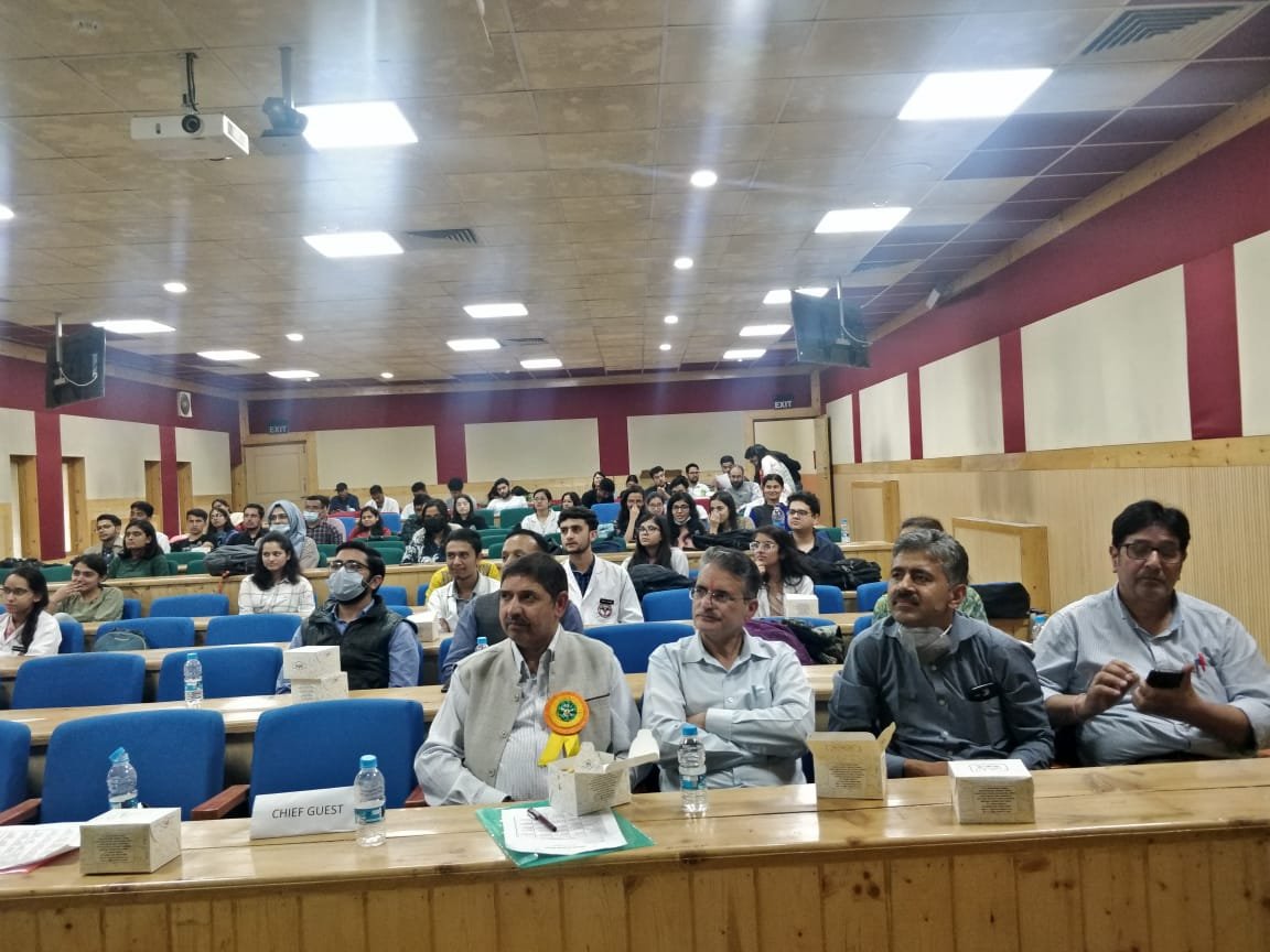 विश्व आत्महत्या रोकथाम दिवस पर कार्यक्रम का आयोजन