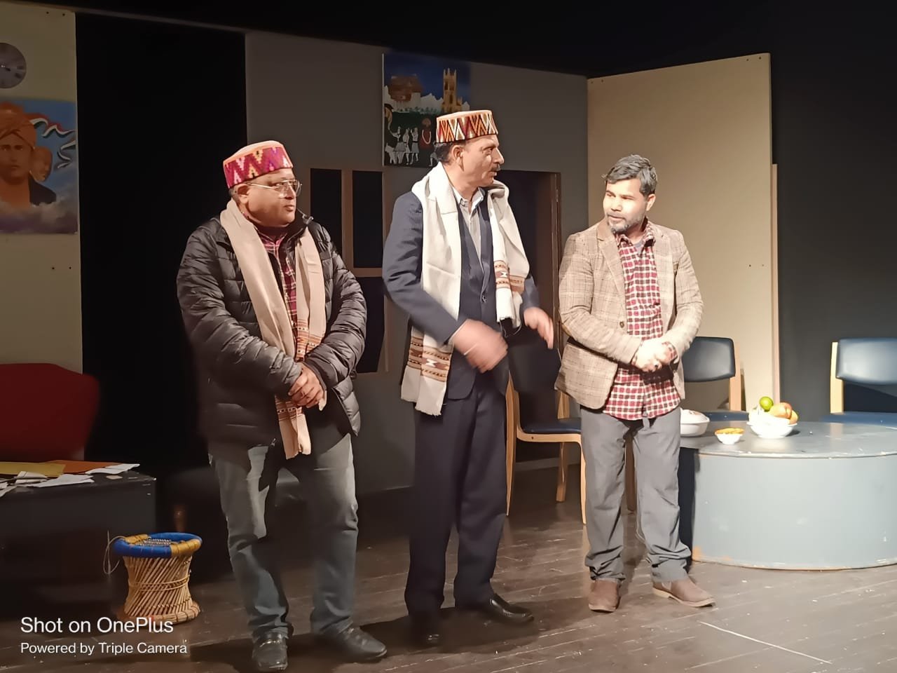 वरिष्ठ रंगकर्मीयों को गेयटी में किया सम्मानित