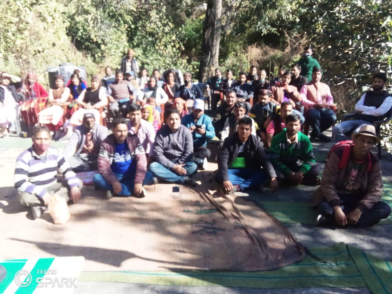 किसान सभा खंड निरमण्ड की बैठक निरमण्ड मे हुई।