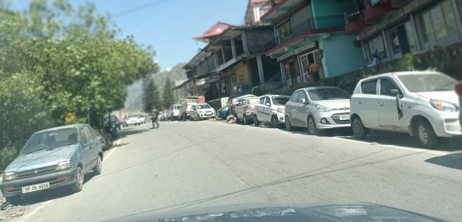 रामपुर आस पास नेशनल हाईवे हुआ अतिक्रमण का शिकार
