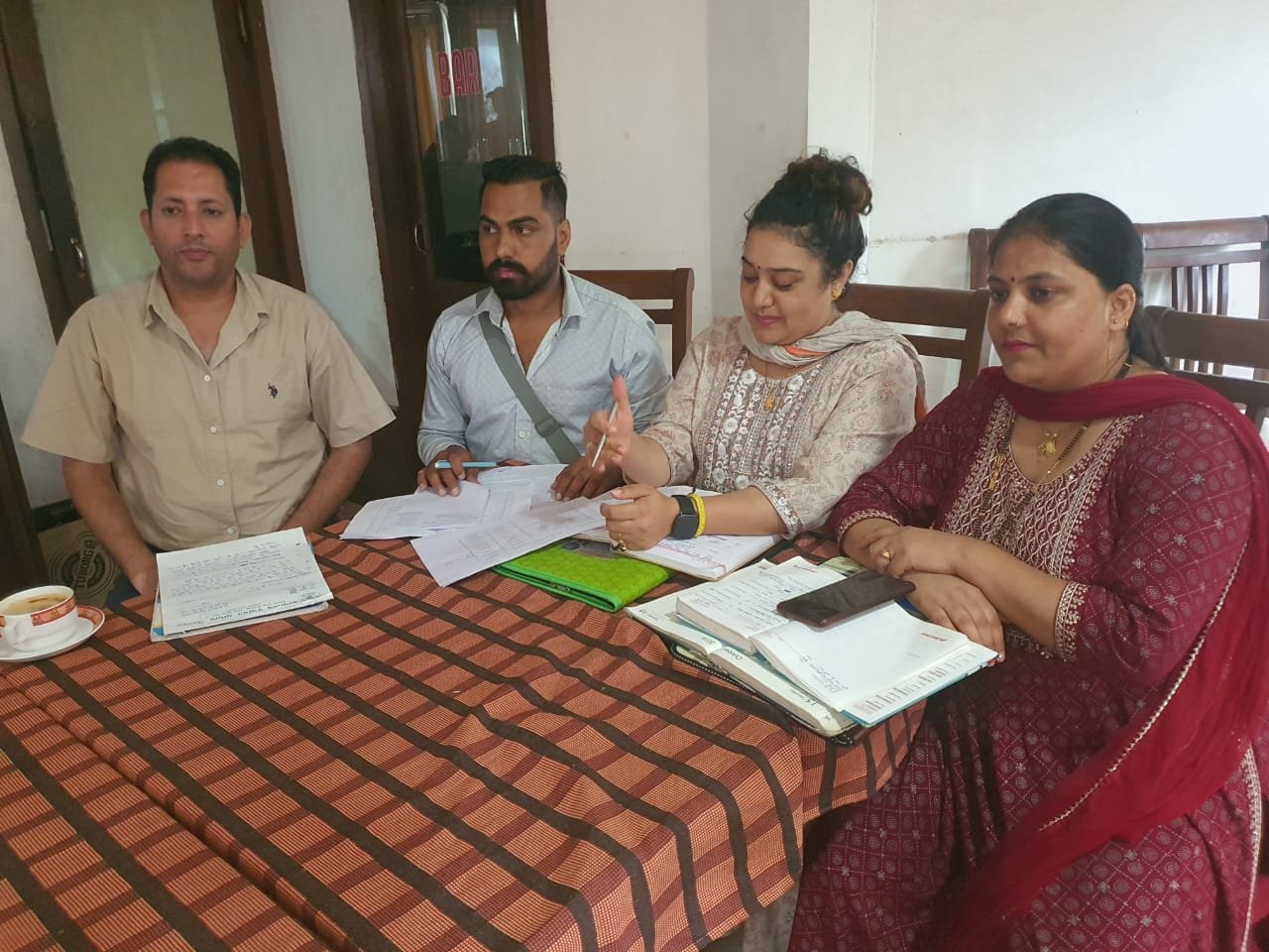 निरमंड खंड के ब्रो पंचायत में  पंचायत घर और मोक्ष धाम घटकने लगे विकास का सारा धन