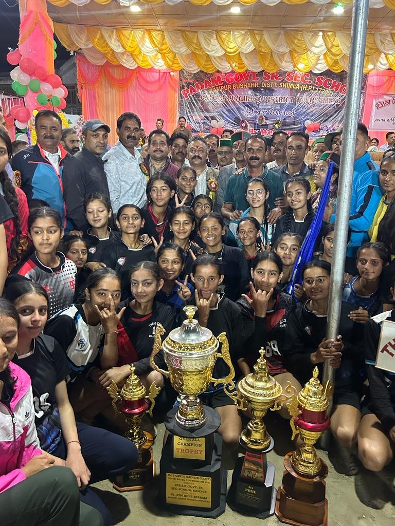 रोहित ठाकुर ने अंडर 19 छात्राओं खेल कूद प्रतियोगिता के समापन समारोह में की शिरकत