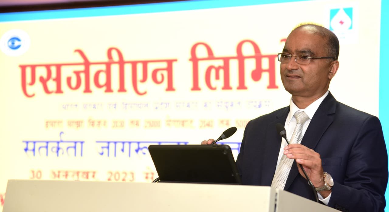 <u>कर्मचारियों को सत्यनिष्ठा की </u>सीएमडी एसजेवीएन नन्‍द लाल शर्मा ने दिलाई शपथ