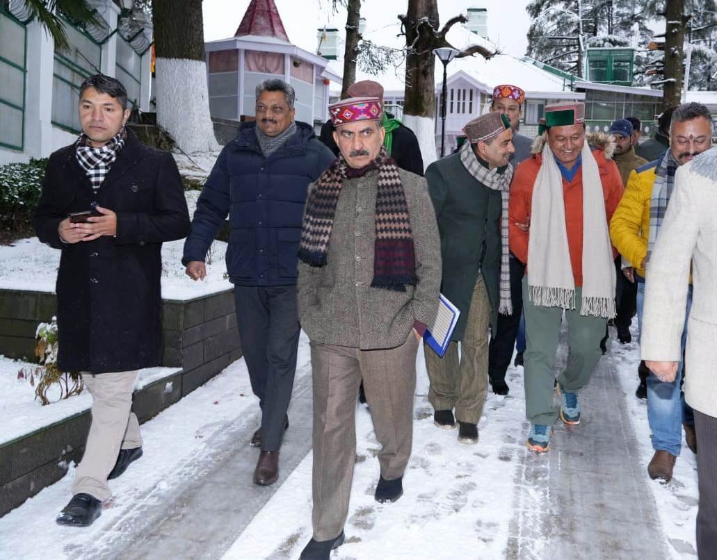 प्रदेश में तीन माह में रिकॉर्ड 89091 इंतकाल और 6029 तकसीम के मामलों का निपटाराः मुख्यमंत्री