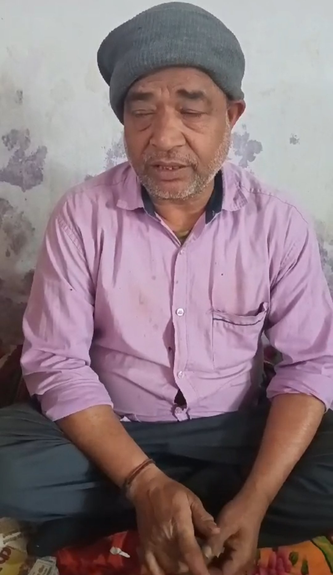 कूड़ा राम करते है  बीमारियों का जड़ी बूटियों से इलाज