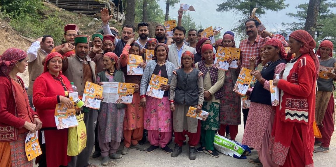 कंगना के पक्ष में बीजेपी का काशा पाठ और मुनिश बाहली से जनसम्पर्क ,