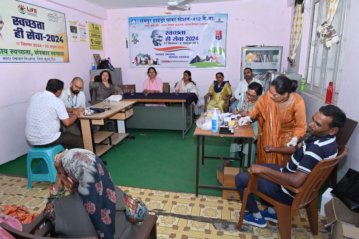 सफाई कर्मचारियों के लिए सफाई मित्र सुरक्षा शिविर का आयोजन का