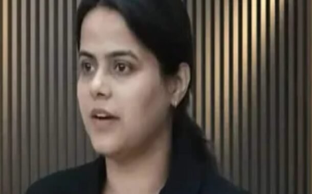 UPSC Topper 2024: प्रयागराज की शक्ति दुबे ने रचा इतिहास, बनीं देश की नंबर 1 IAS अफसर