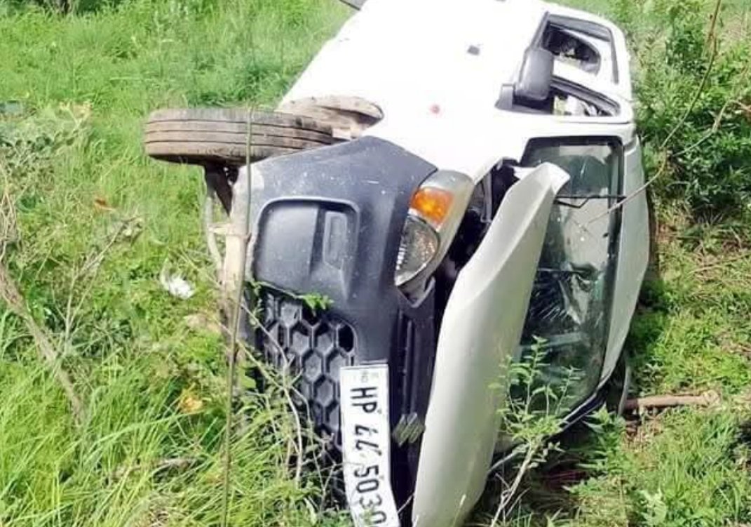 चुराह में भीषण सड़क हादसा: युवती चला रही थी कार, 19 वर्षीय युवक की मौके पर मौत