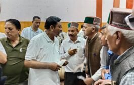 वन अधिकार अधिनियम की बारीकियां अब पंचायत स्तर तक — रामपुर में राजस्व मंत्री ने की सीधी बातचीत