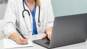 हिमाचल:स्वास्थ्य विभाग में 300 डॉक्टर और 200 नर्सों की भर्ती, अब नहीं होगा डेपुटेशन – Himachal: 300 Doctors And 200 Nurses To Be Recruited For The Health Department; Deputations To Be Discontinued