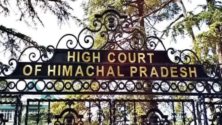Himachal News:हाईकोर्ट की टिप्पणी, सरकार मधुमक्खी, बछड़े और जोंक से सीख लेकर लगाए कर – Himachal High Court Remarked That The Govt Should Take A Cue From The Bee, Calf And Leech And Impose Taxes.