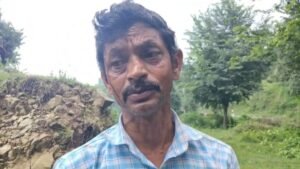 हिमाचल के सिरमौर की घटना:नैनाटिक्कर में पुजारी पर गंभीर आरोप, मारपीट से जातिसूचक शब्दों तक… एफआईआर दर्ज – Sirmaur Mehli Temple Priest Assault Casteist Remarks Fir