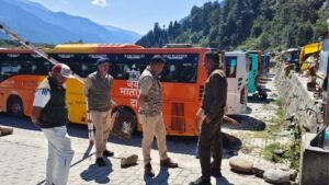 हिमाचल:मनाली पहुंचते ही खत्म होगी टैक्सी की टेंशन! वोल्वो बस स्टैंड पर मिलेगी सुविधा; सस्ती भी और सेफ भी – Manali Volvo Bus Stand Prepaid Taxi Service Fixed Fare Tourists