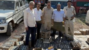 बिलासपुर में बड़ी कार्रवाई:पंजाब में बिक्री के लिए भेजी गई बीयर की 150 पेटियां गरामोड़ा में पकड़ीं, वाहन जब्त – Bilaspur Garhamora 150 Cartons Beer Meant For Sale In Punjab Seized