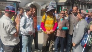 हिमाचल:शिमला सचिवालय के बाहर दृष्टिहीन संघ का प्रदर्शन, लंबित मांगों को लेकर सरकार से जल्द कार्रवाई की मांग – Shimla Blind Association Protest Outside Secretariat Demands Himachal